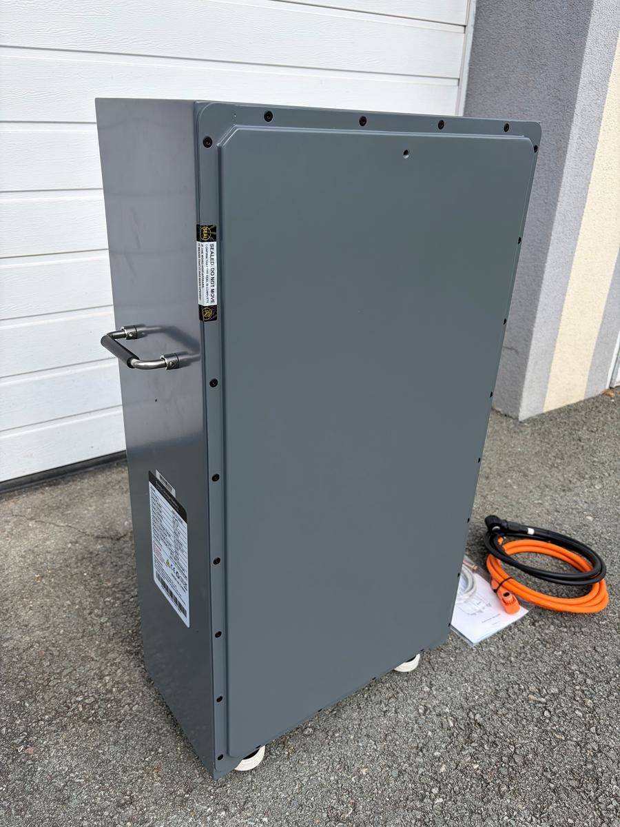 1 Stk.: Batteriespeicher 14,33 kWh Inkl. Zubehör!